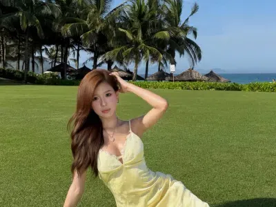 Đồ hè năm nay xinh lắm ạ💐🌷
__________________________
𝐌𝐚̂̃𝐮 𝐭𝐡𝐮𝐞̂: 𝟑𝟓